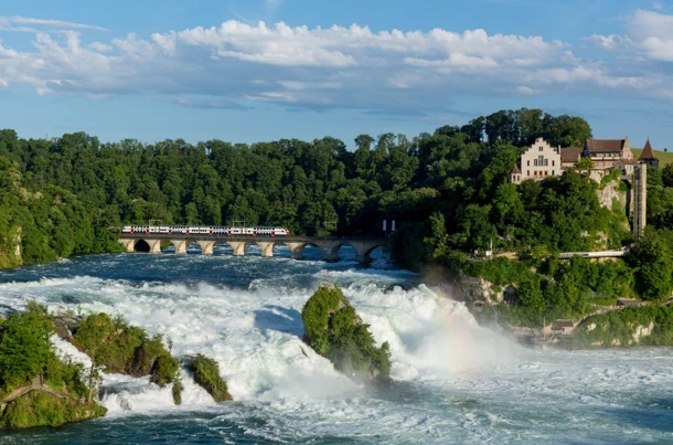 Les chutes du Rhin à Schaffhausen le Dimanche 29 Juin 2025