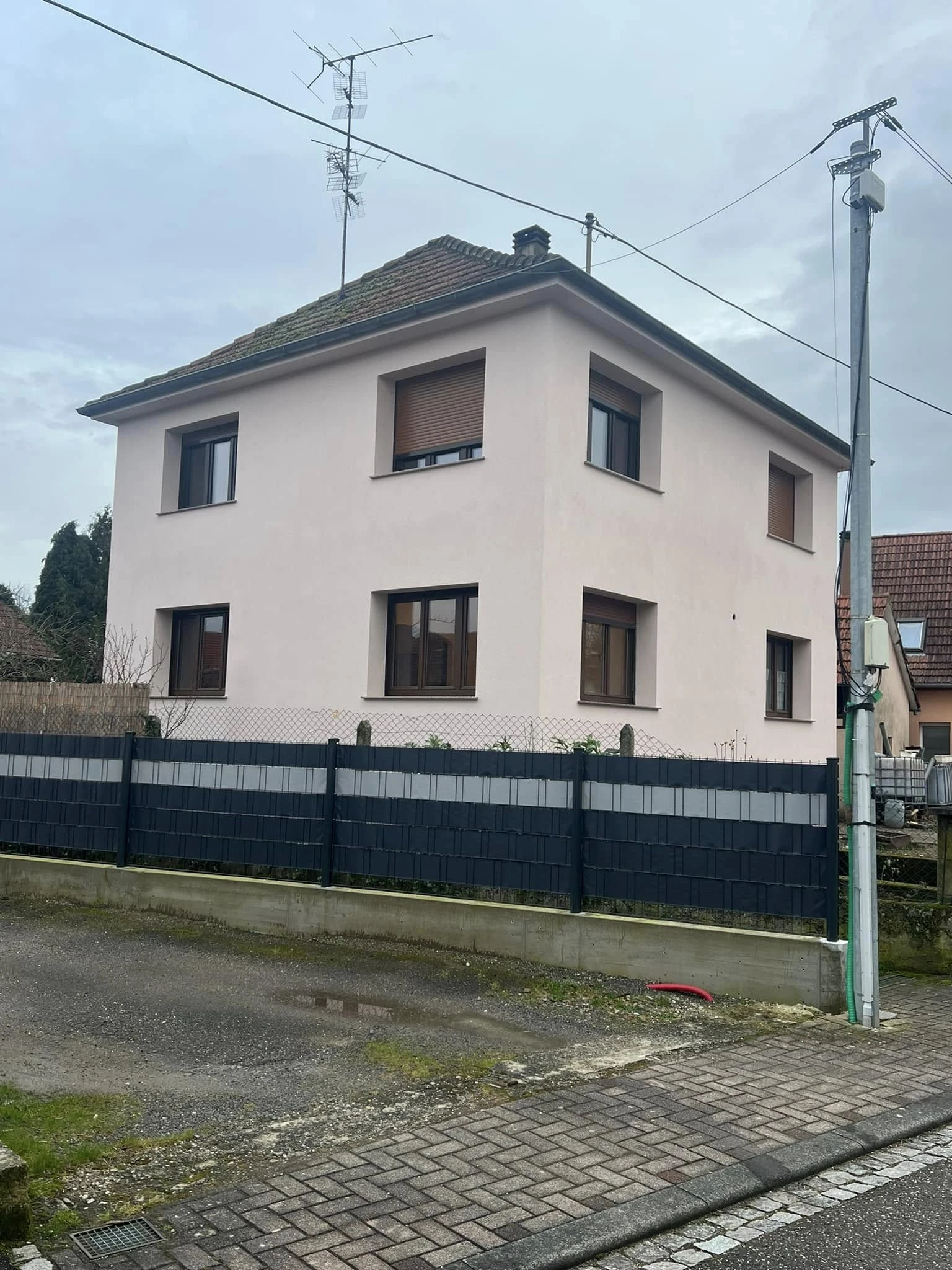 CHANTIER SCHAFFHOUS-PRES-SELTZ ISOLATION EXTERIEUR