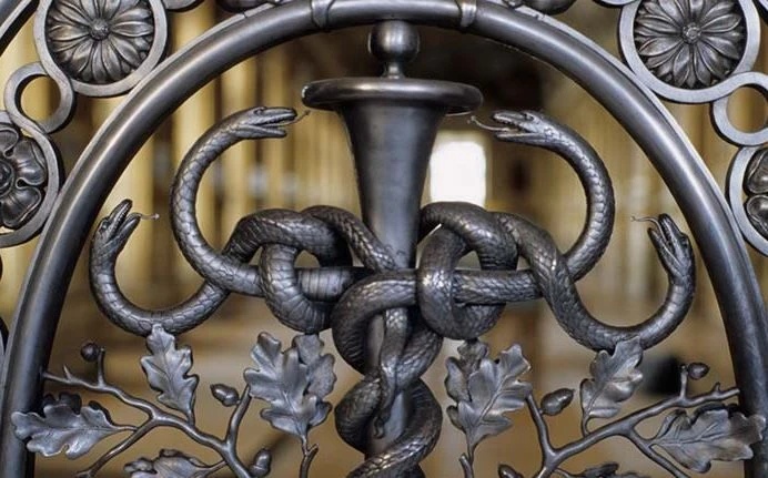 Éléments décoratifs et ouvrages de ferronnerie d’art – ASM à Villers-Cotterêts