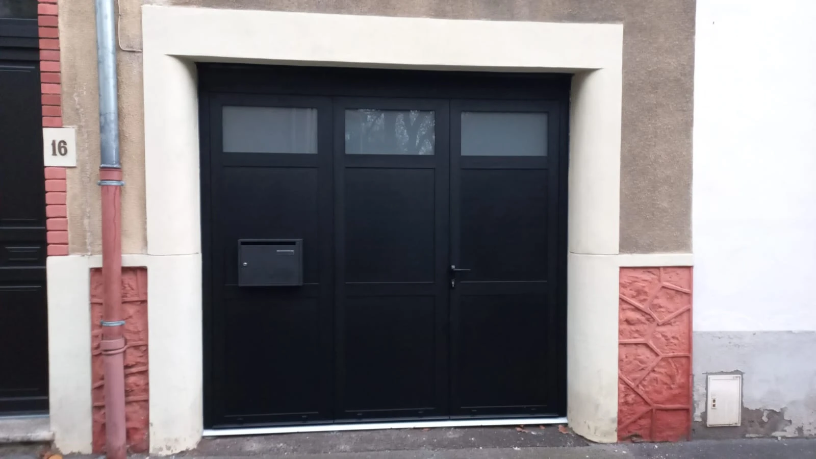 PORTE DE GARAGE BATTANTE