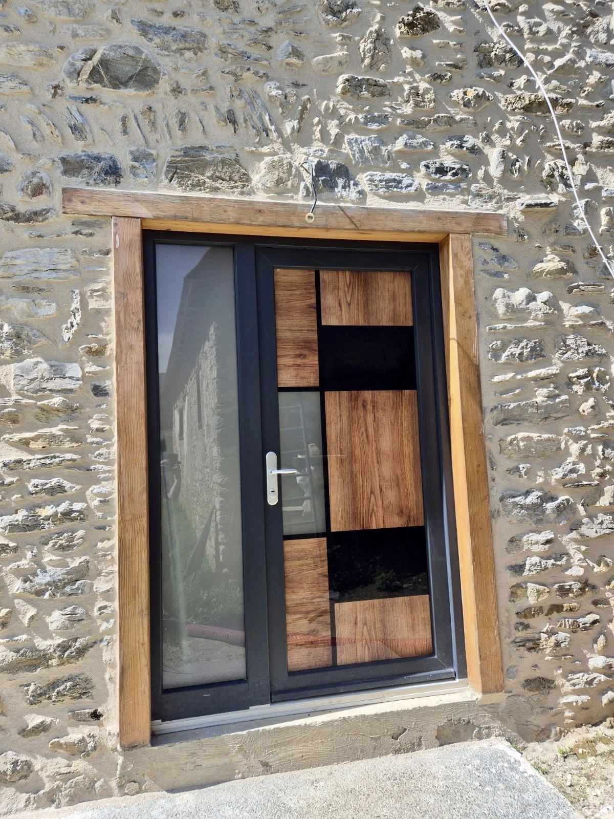 Porte PVC avec panneau verrier