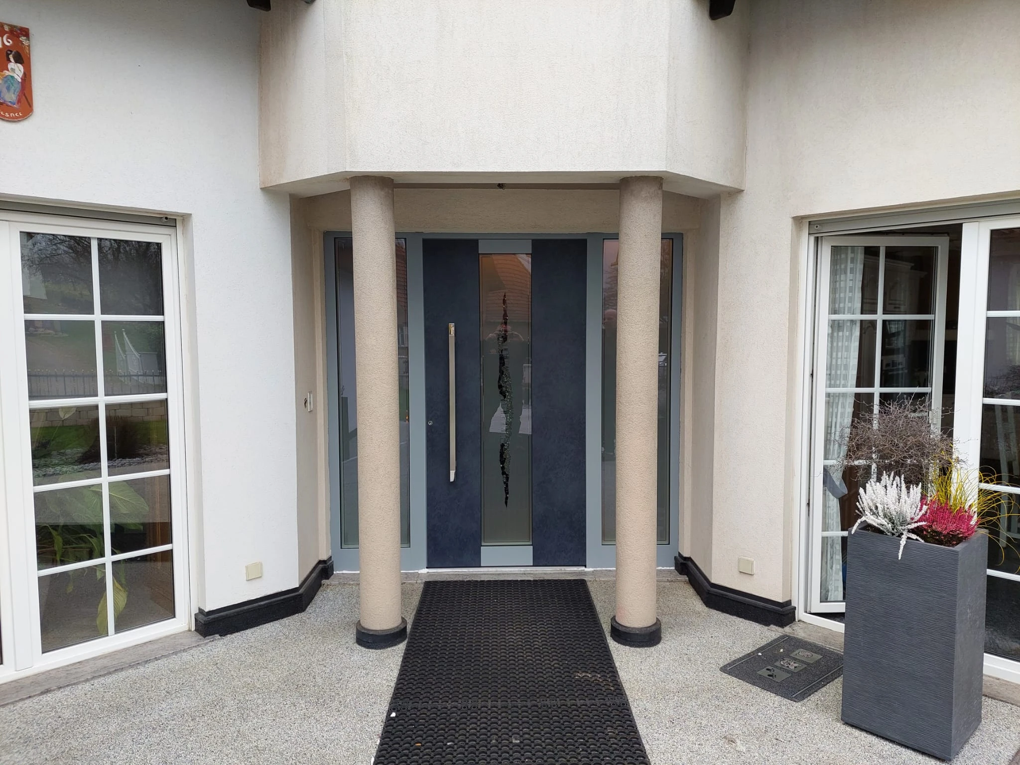 Porte d'entrée en Aluminium Kompotherm