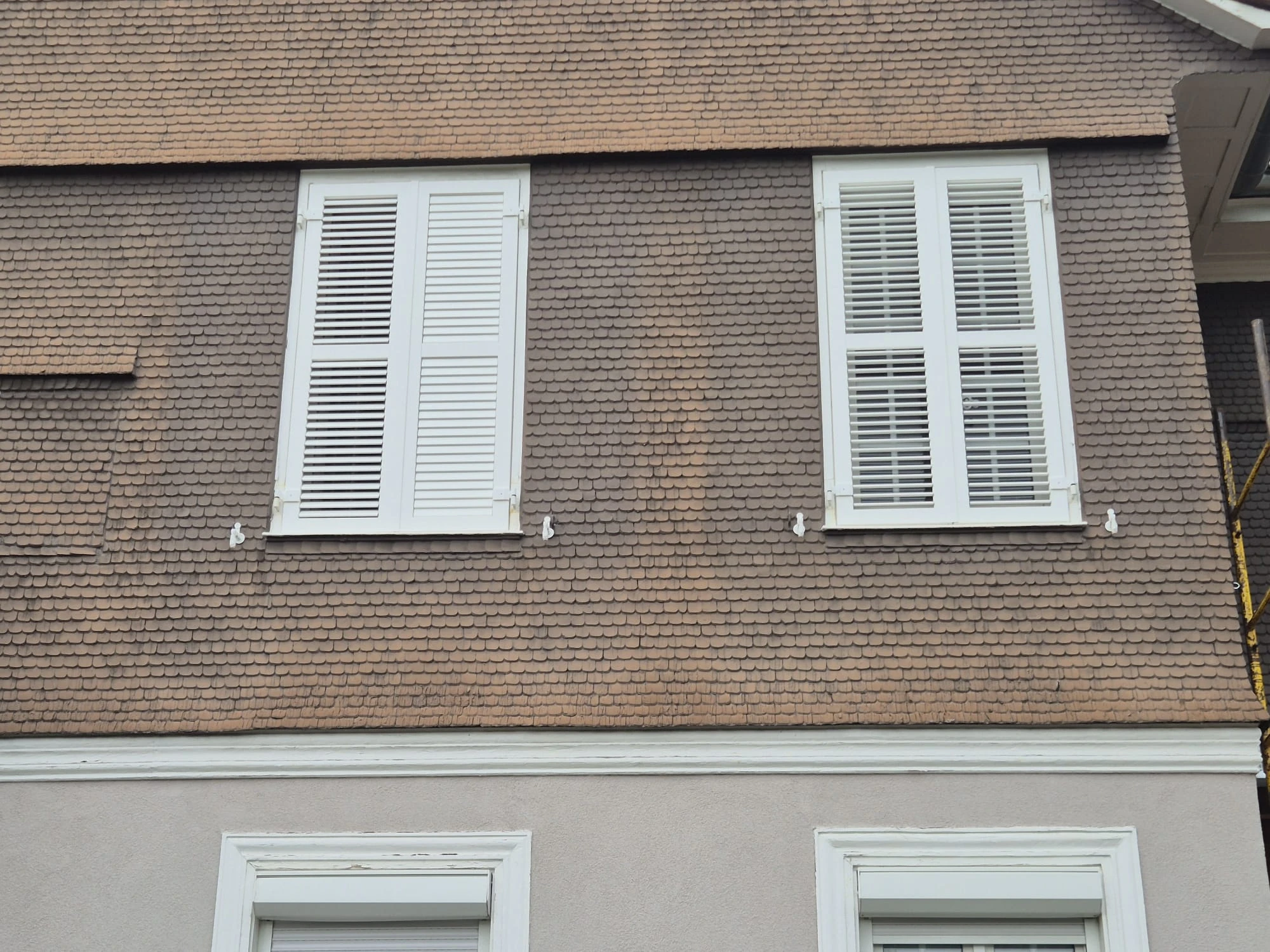 Volets battants en Aluminium - Griesser