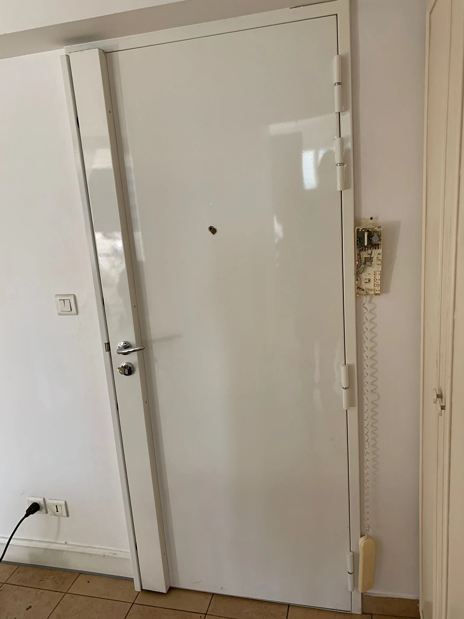 SUPER BLINDAGE PARISIEN ERMETIS ◊ Avec Cornière anti-pinces (Pour Serrure PICARD)  / UNIMETAL France