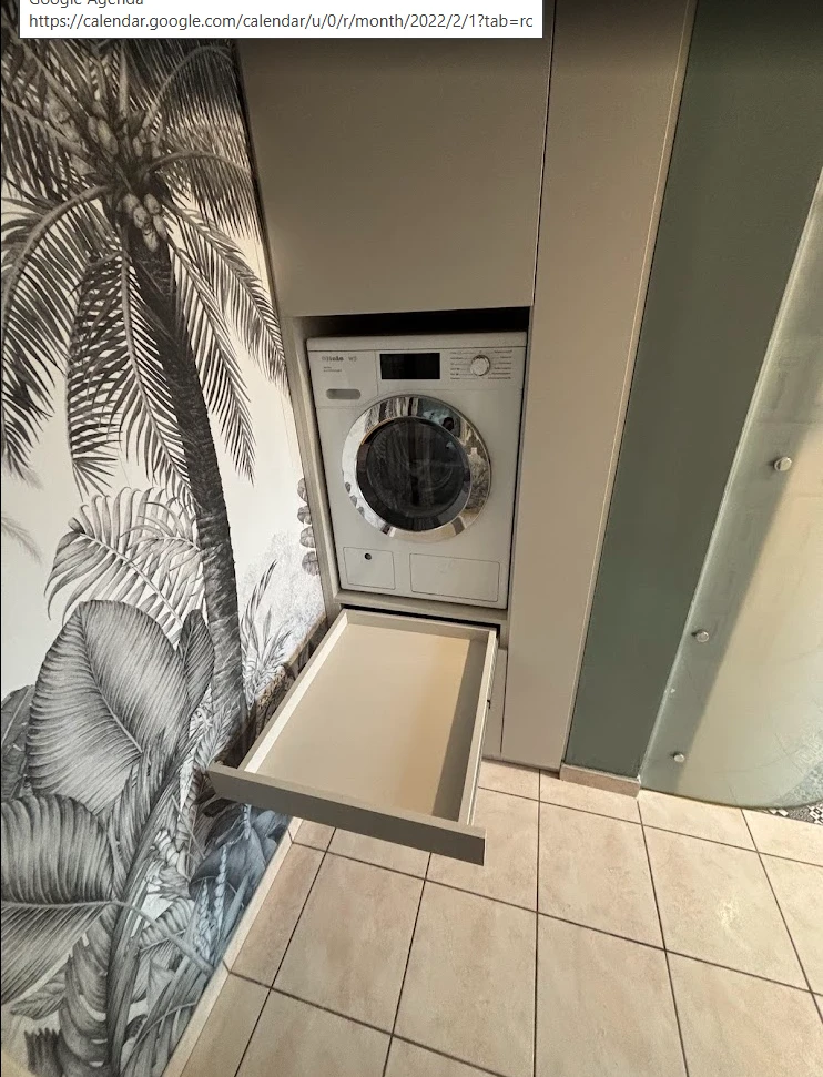 Buanderie sur-mesure avec rangements