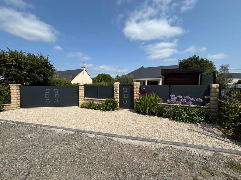 Portails Aluminium motorisés