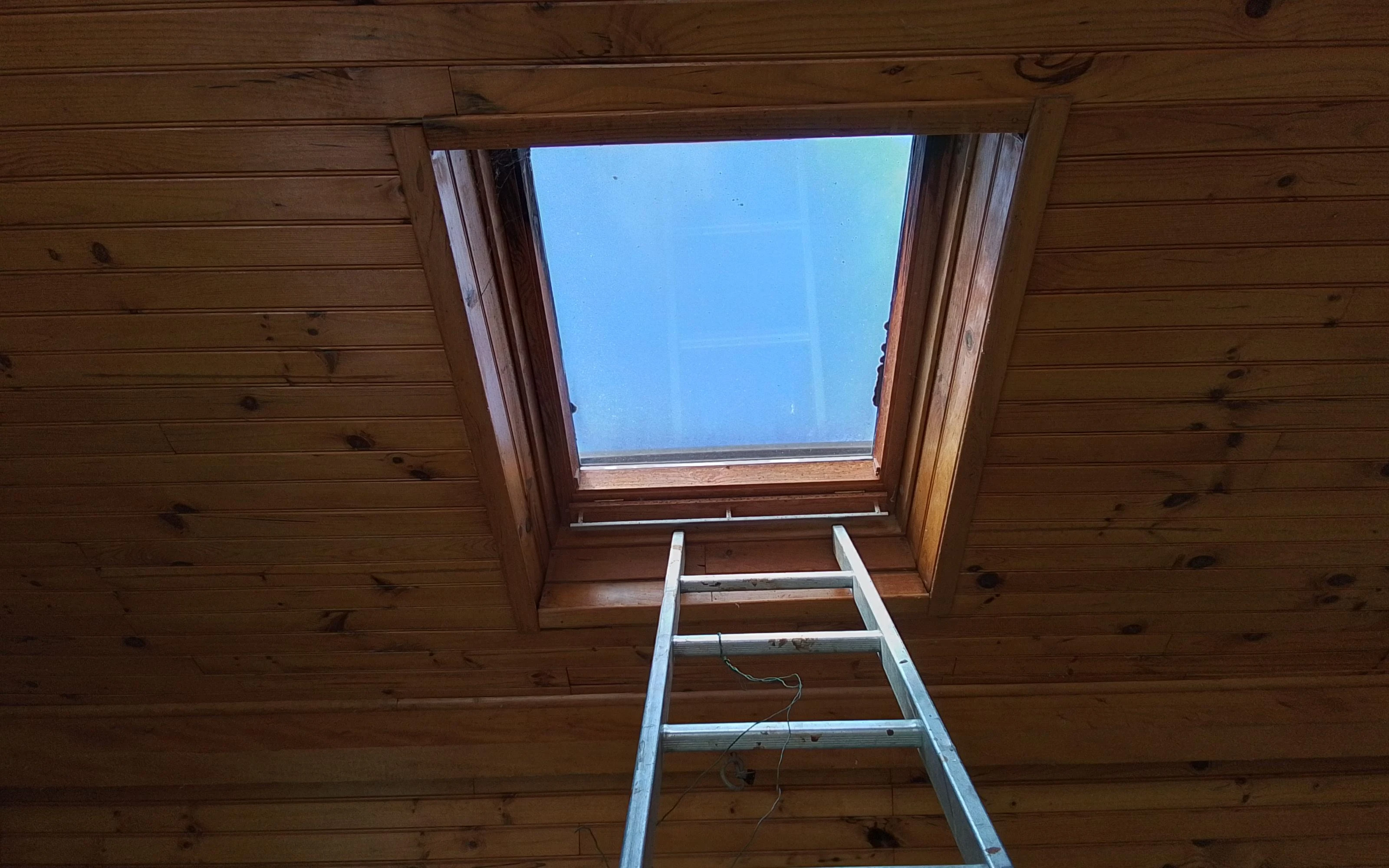 Fenêtre de toit type Velux