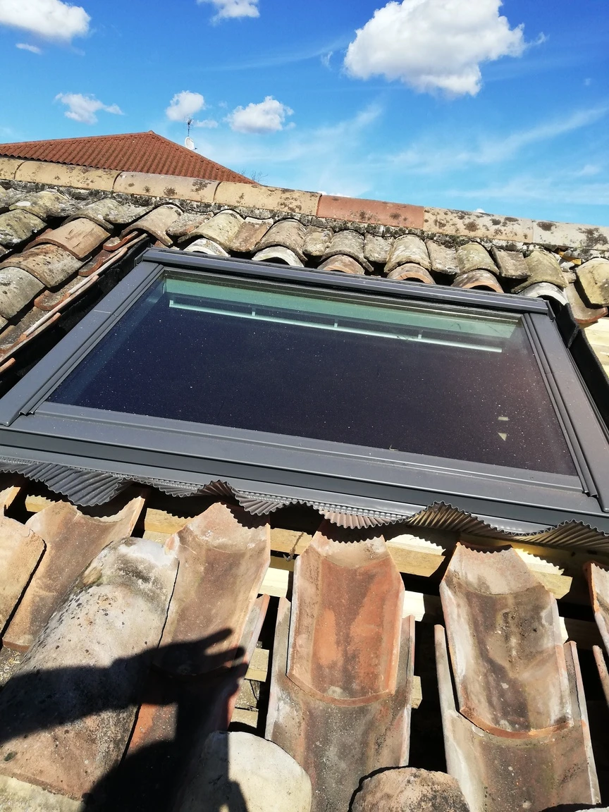 Fenêtre de toit type Velux