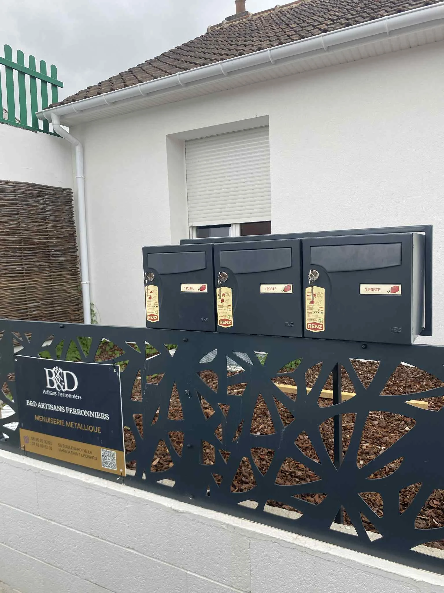 CLAUSTRA / PANNEAUX DECORATIF