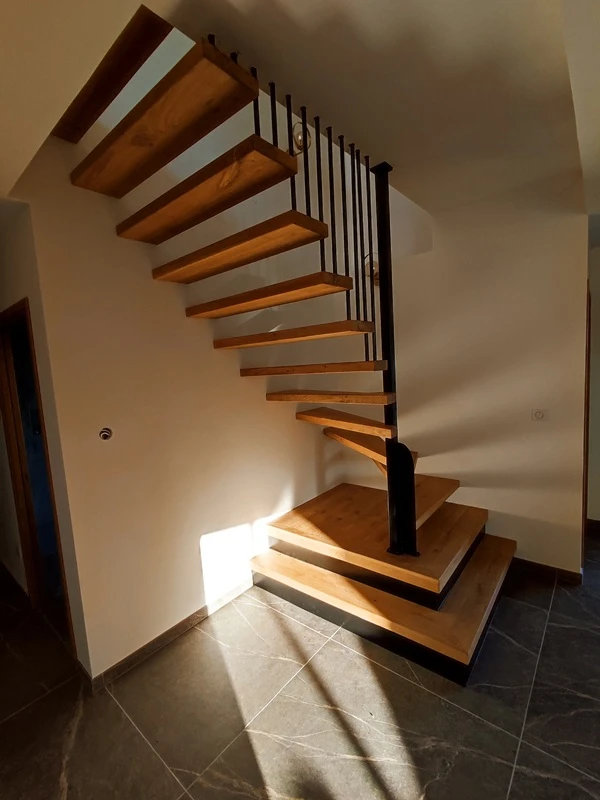 Escalier bois et métal
