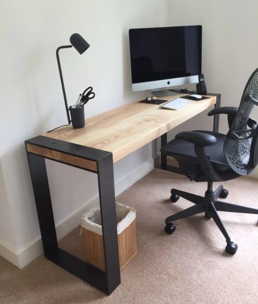 Mobilier Acier & Bois – L’alliance du style et de la durabilité