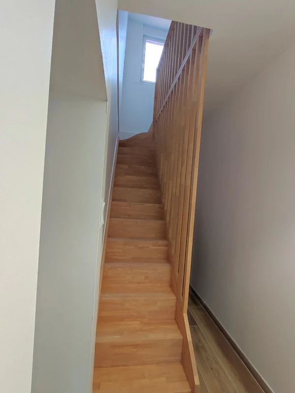 escalier sur mesure avec claustra