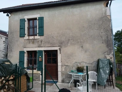 Isolation des murs par l'extérieur en laine de roche