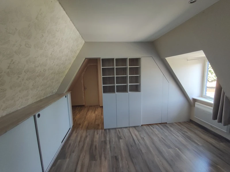 Dressing sur mesure sous rampant