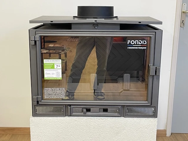 Insert T6 avec la pose de l'appareil par nos soin après visite technique et devis complémentaire pour la main d'oeuvre, hotte et tubage, secteur LURE VESOUL BELFORT MONTBELIARD.