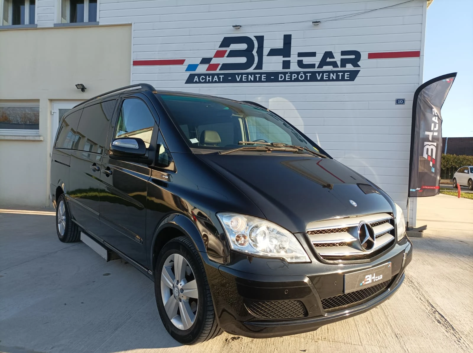 Mercedes Viano 3.0 CDI 163CH LONG BLUEEFFICIENCY AMBIENTE BVA5 OPTION RAMPE PMR