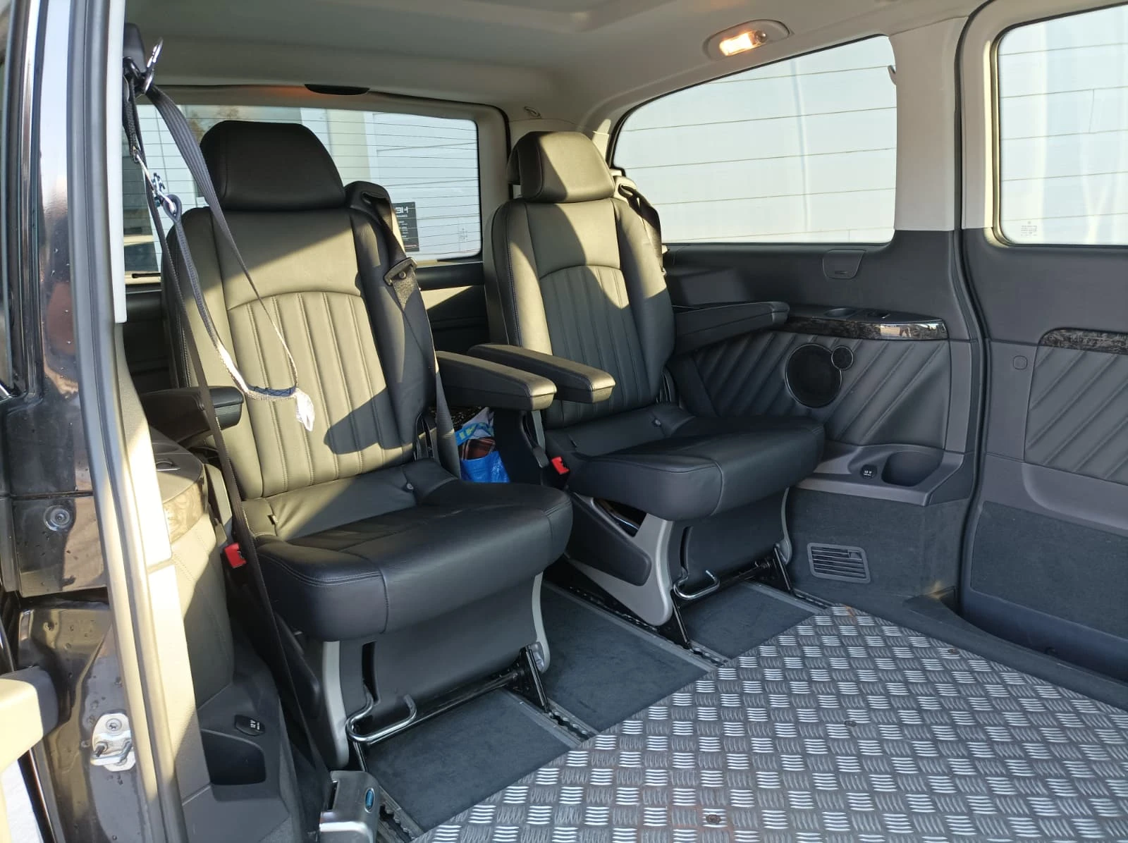 Mercedes Viano 3.0 CDI 163CH LONG BLUEEFFICIENCY AMBIENTE BVA5 OPTION RAMPE PMR