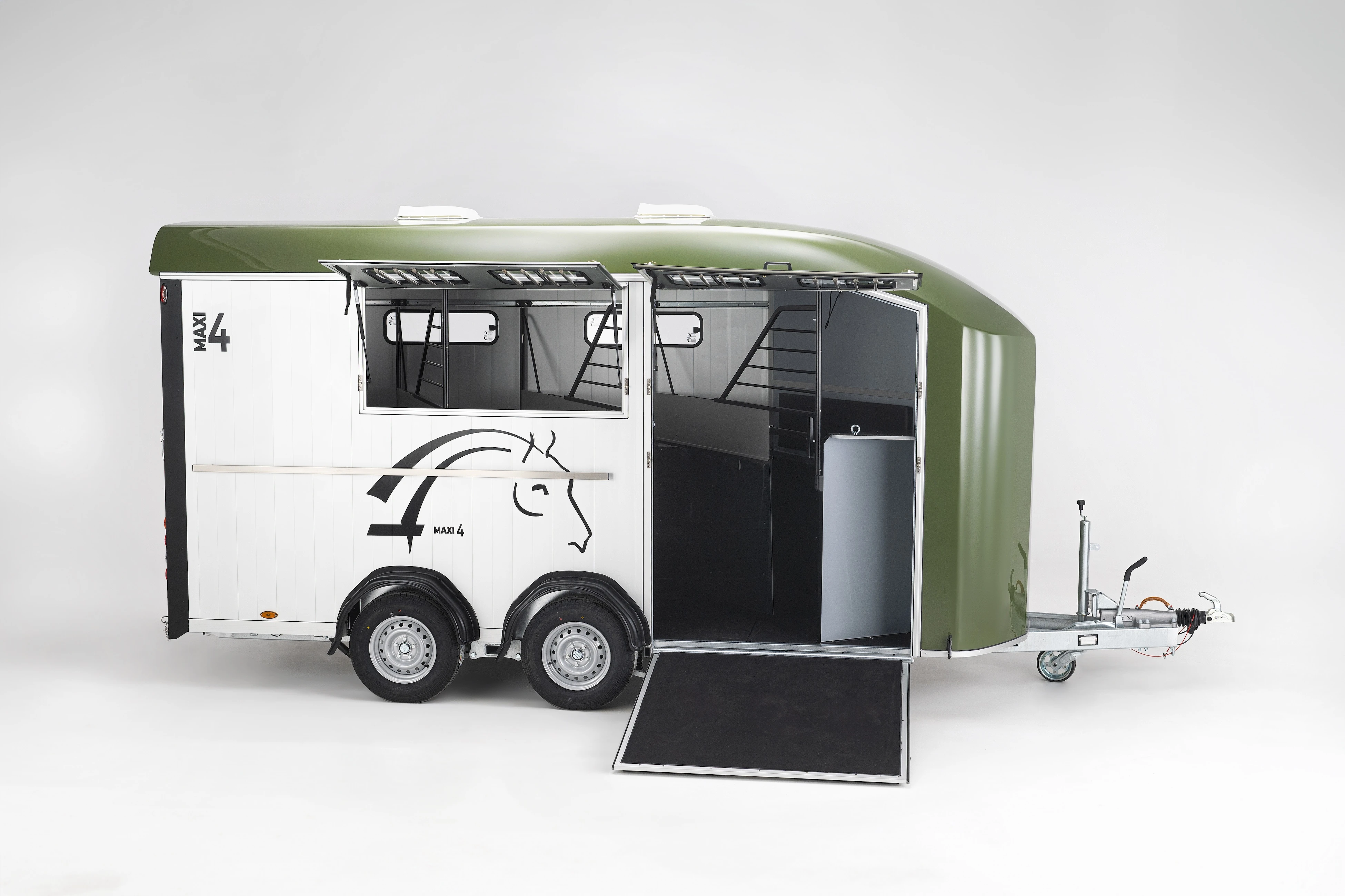 MAXI 4