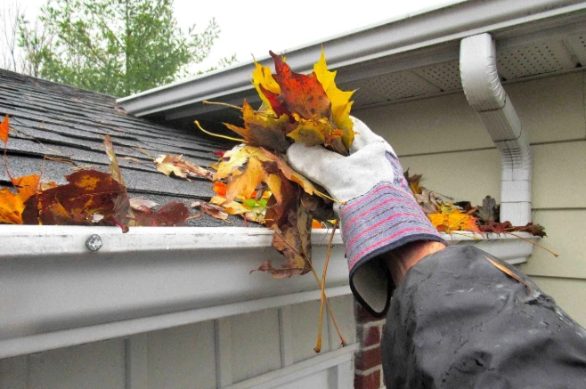 Pro / Particulier - Nettoyage de gouttières – Somme, Oise et Aisne