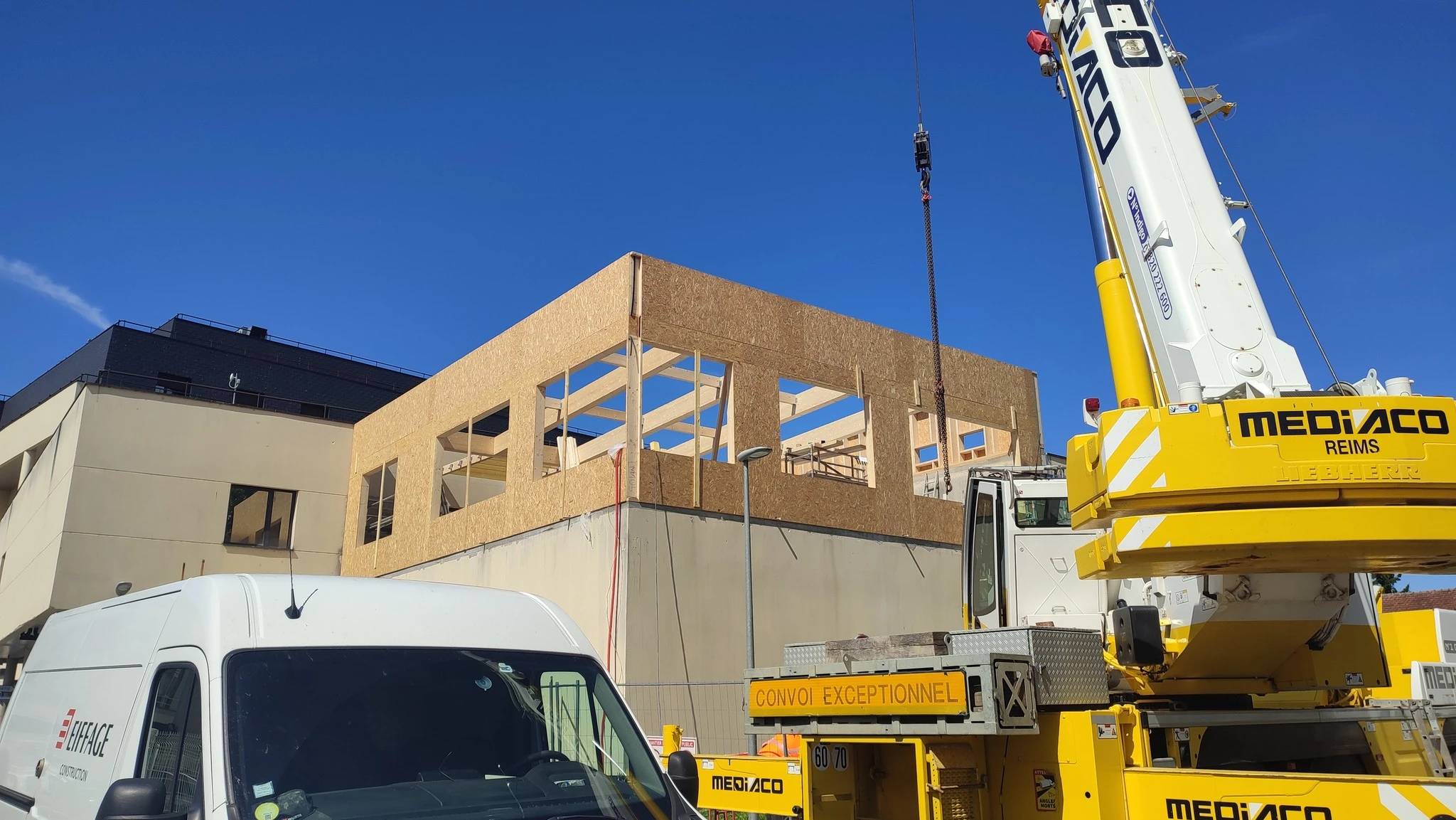 Surélévation bois (extension par le haut) pour particuliers et professionnels – WOODPRO – BARTHOMEUF