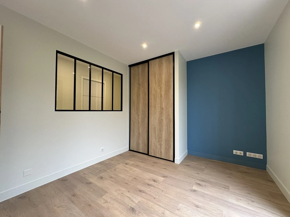 Aménagement intérieur – Verrière, peinture et parquet – Le Havre