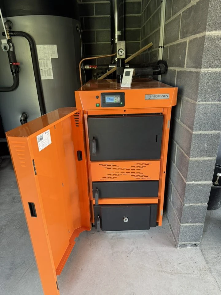 Chaudières à granulés bois (pellets) : une solution performante et durable avec l’Entreprise Fabien Decque