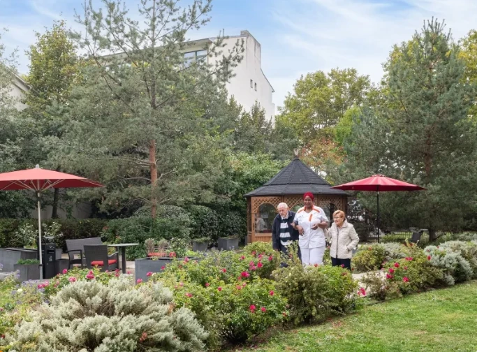 Investissement en chambre médicalisée en EHPAD au loyer de 1 038 € garanti net d'impôt pour la retraite complémentaire.