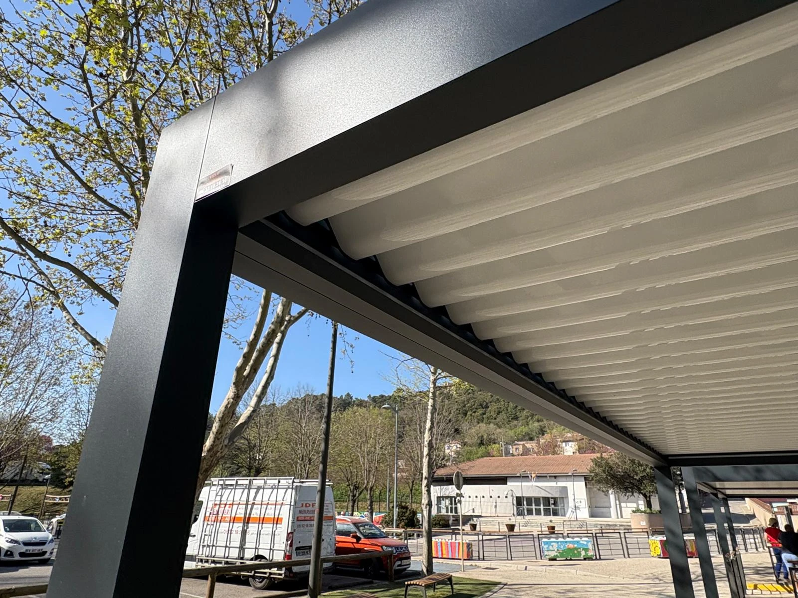 Pergola bio-climatique 3.00 m x 5.00 m