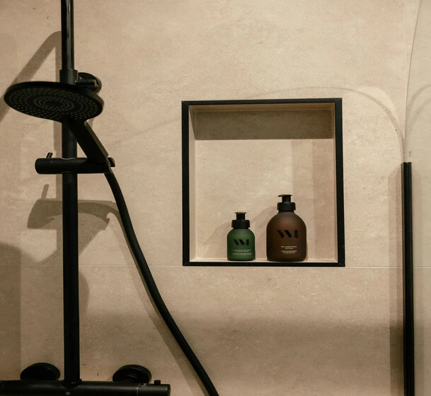 Salle de bains sur mesure – Design, confort et solutions personnalisées