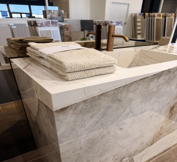 Vasque en céramique sur mesure – Salle de bains design et haut de gamme