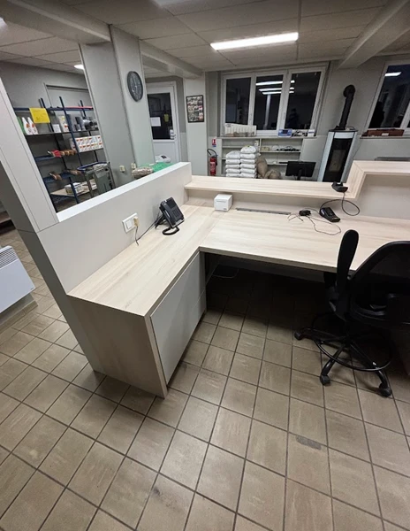 Comptoir bureau professionnel