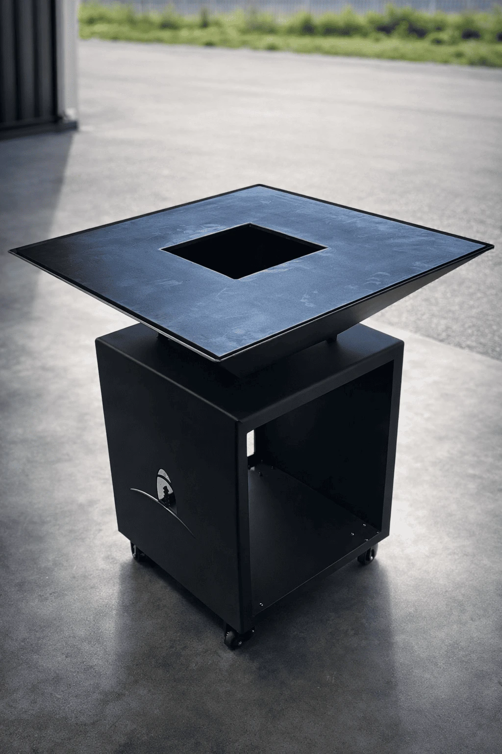 Brasero FOYER Personnalisable extérieur pour terrasse et jardin