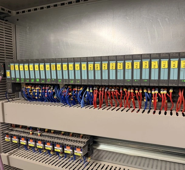 SLES : votre expert en électricité tertiaire ⚡