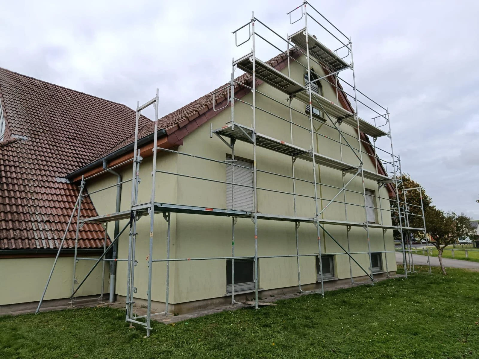 RAVALEMENT DE FACADE COMMUNE OBERROEDERN