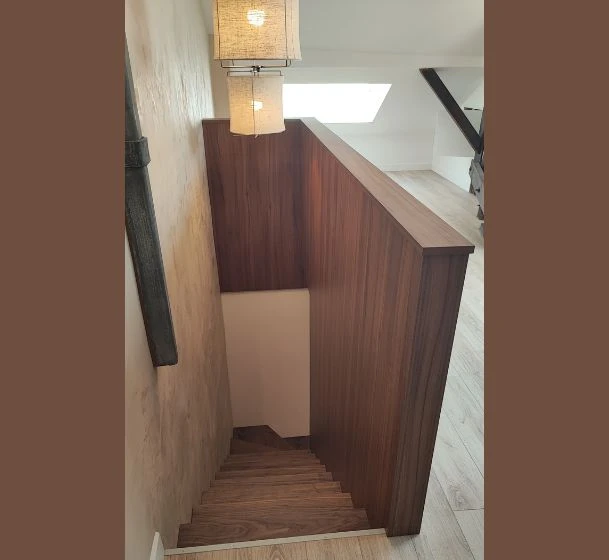 Escalier et dressing