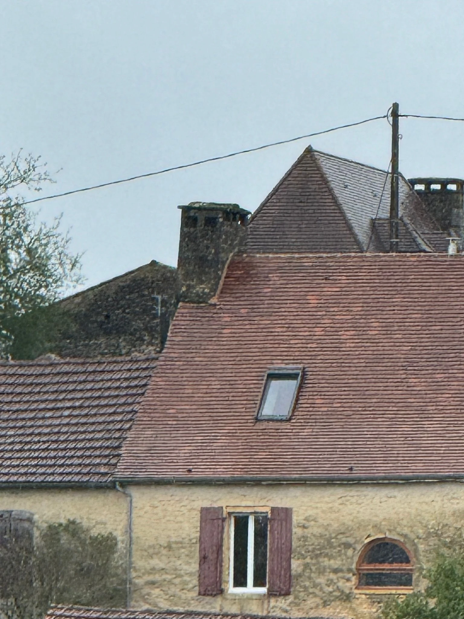 Ouverture de toit et pose de Velux – Fenêtres de toit sur mesure