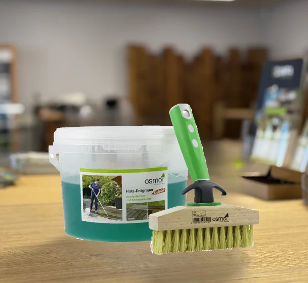 Dégrisant Gel 2,50L + Brosse OSMO
