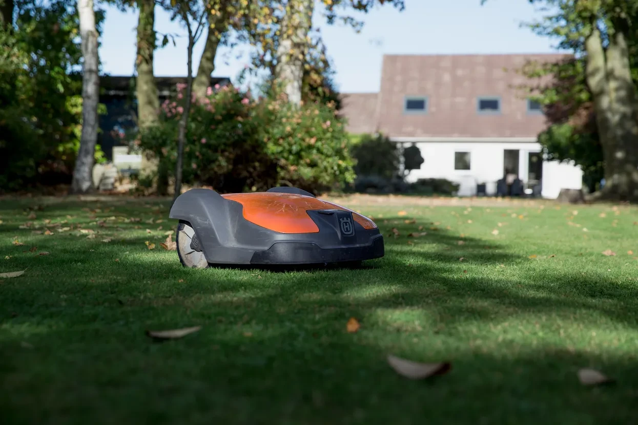 Robot tondeuse connecté Husqvarna Automower ® 520