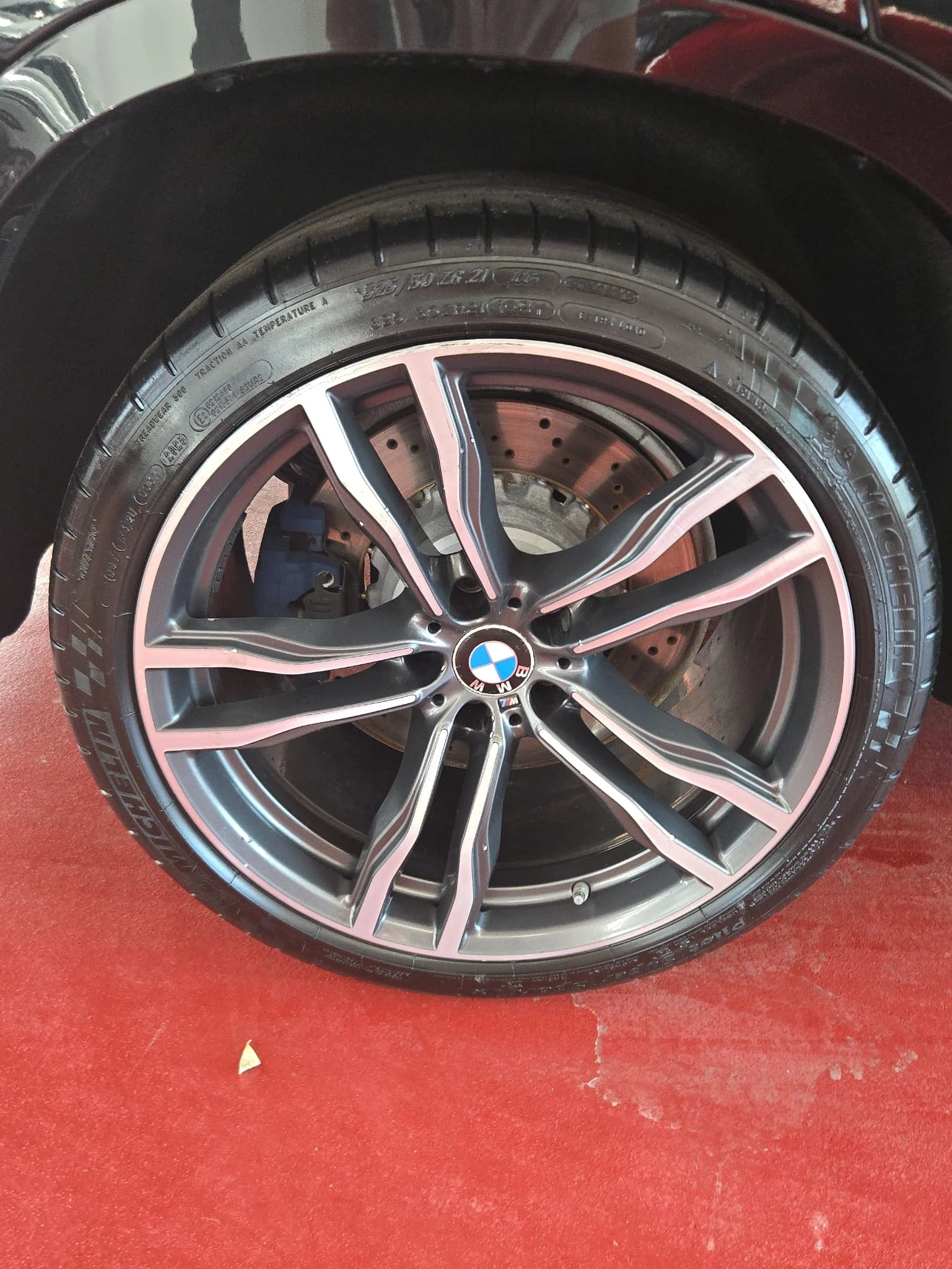 BMW X6 M F86 – 575 CH – V8 – FULL OPTIONS
