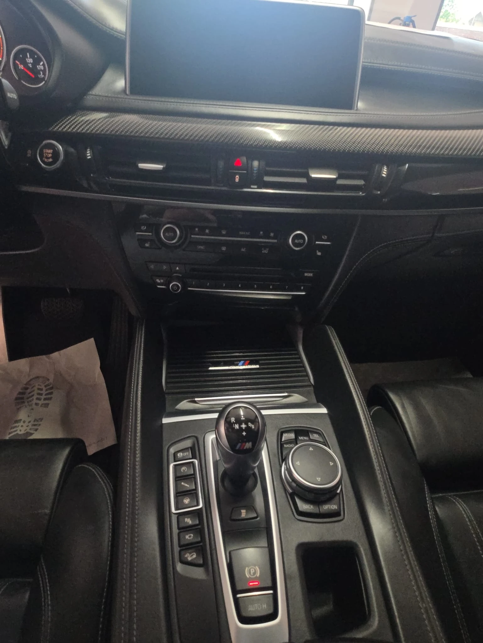 BMW X6 M F86 – 575 CH – V8 – FULL OPTIONS