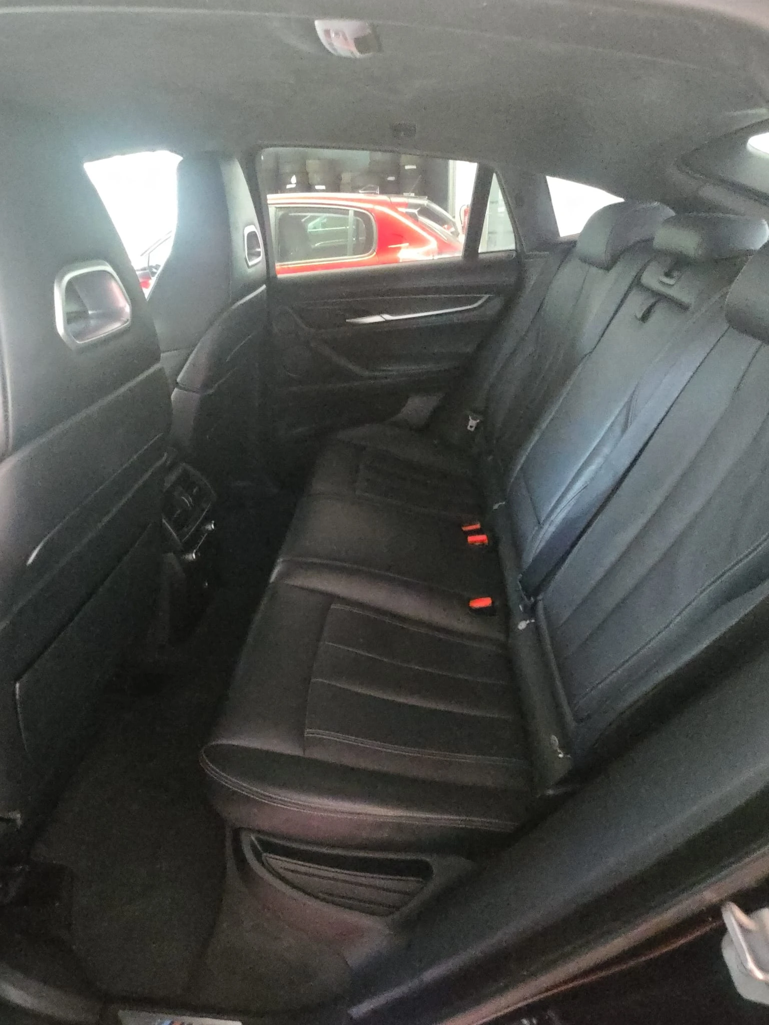 BMW X6 M F86 – 575 CH – V8 – FULL OPTIONS