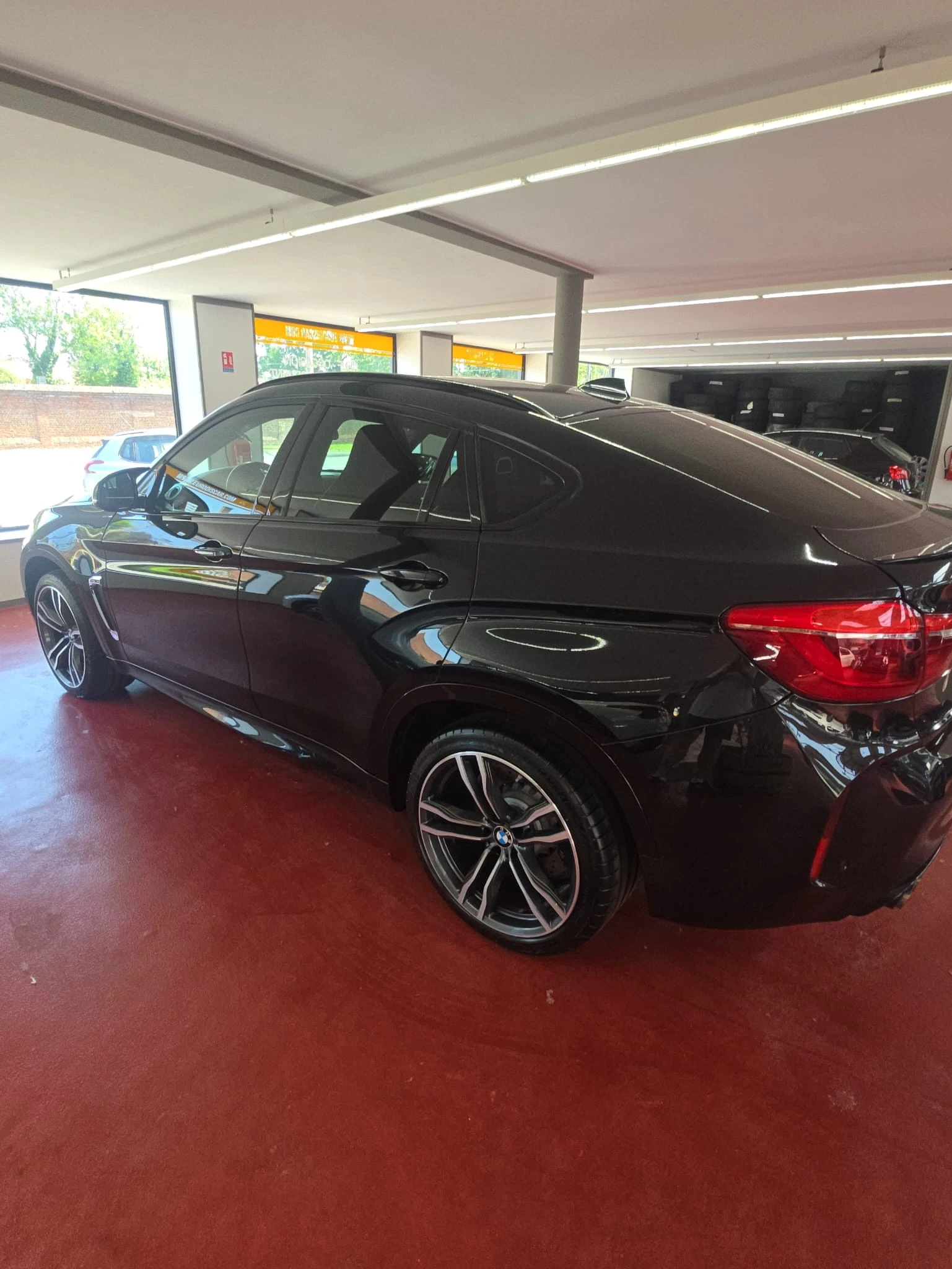 BMW X6 M F86 – 575 CH – V8 – FULL OPTIONS