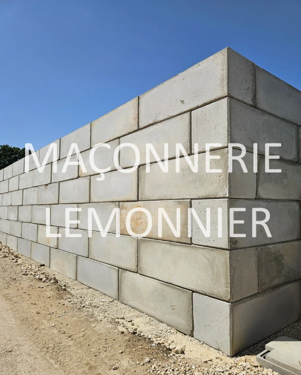 Blocs béton empilables type "Lego"