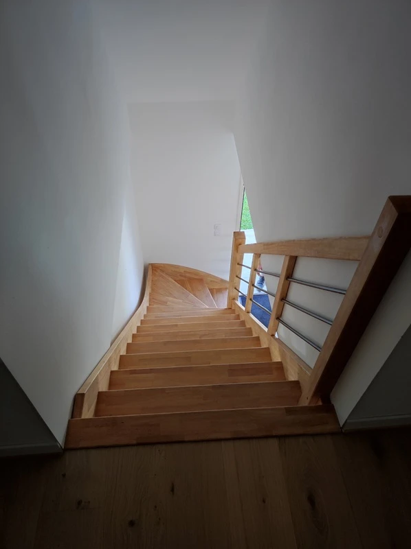 Escalier avec garde corps bois métal à Saint Omer