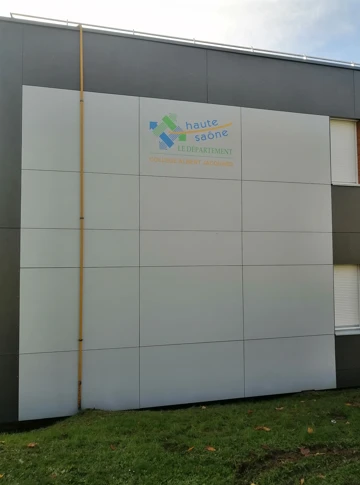 Nettoyage bardage tôle et bardage fibrociment