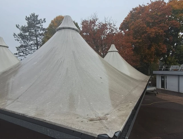 Nettoyage bardage PVC et toile EPDM