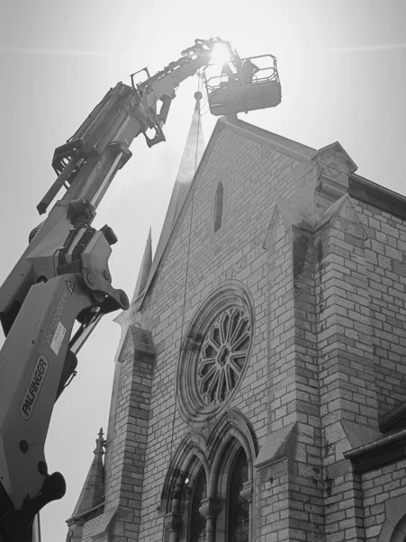 Nettoyage des monuments classés et édifices religieux