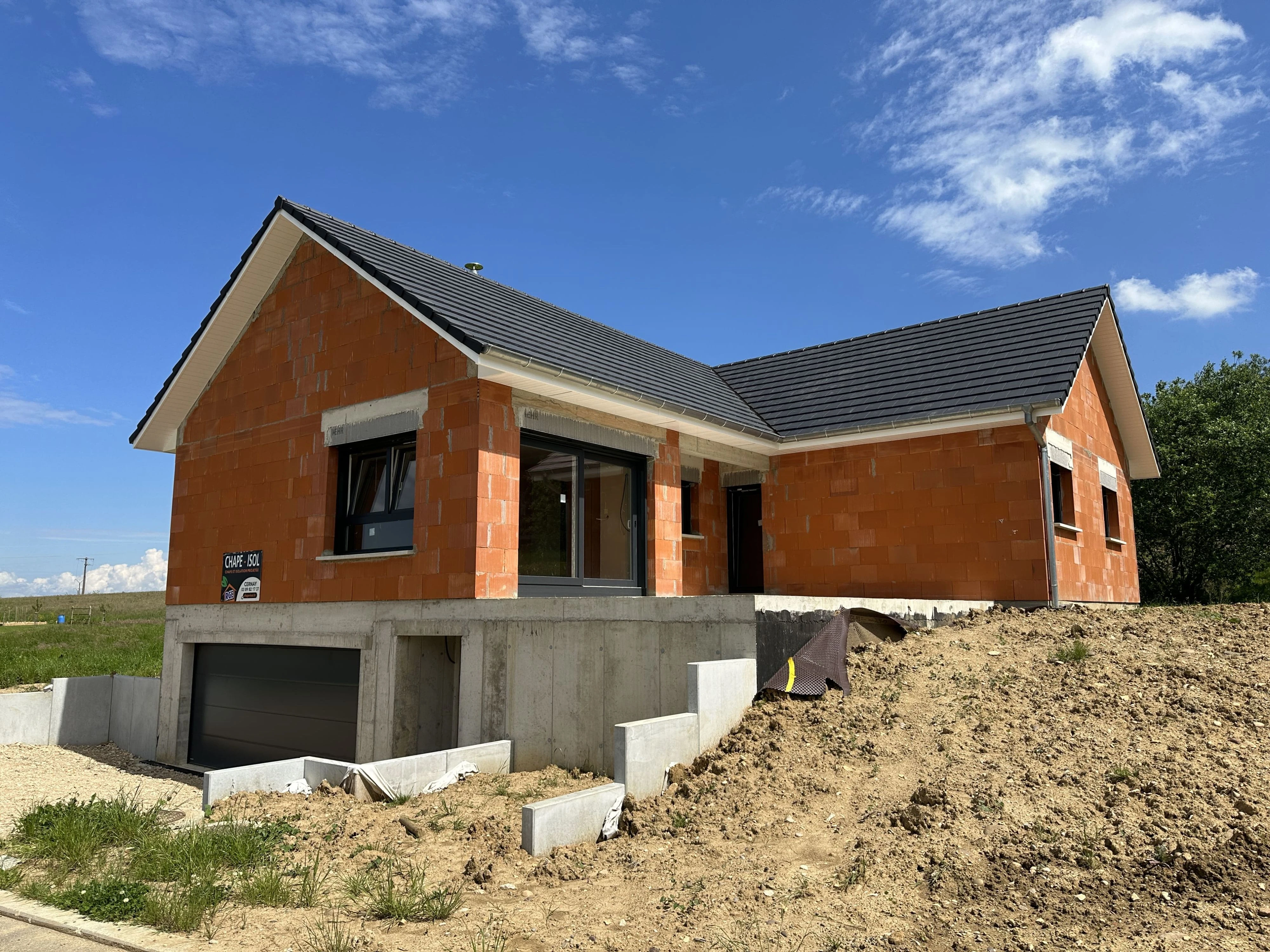 Construction d'une maison contemporaine sur sous-sol à Levoncourt (68)