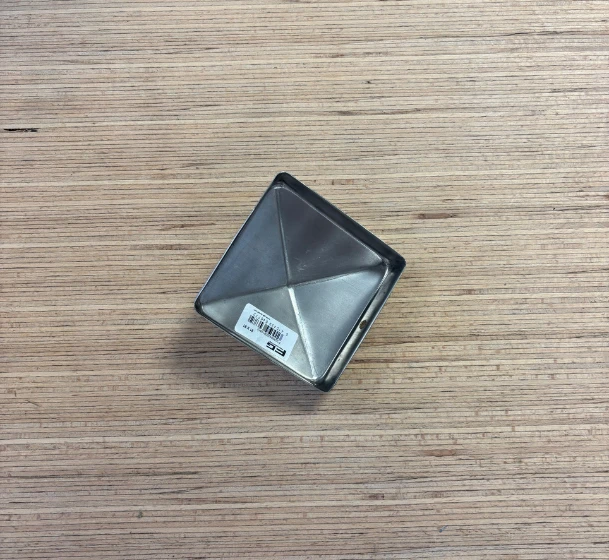 Chapeau de poteau inox