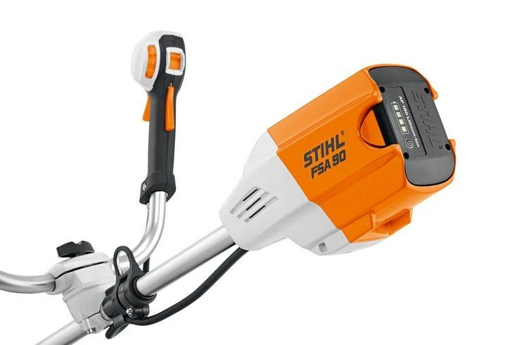 PACK DEBROUSSAILLEUSE STIHL FSA 90